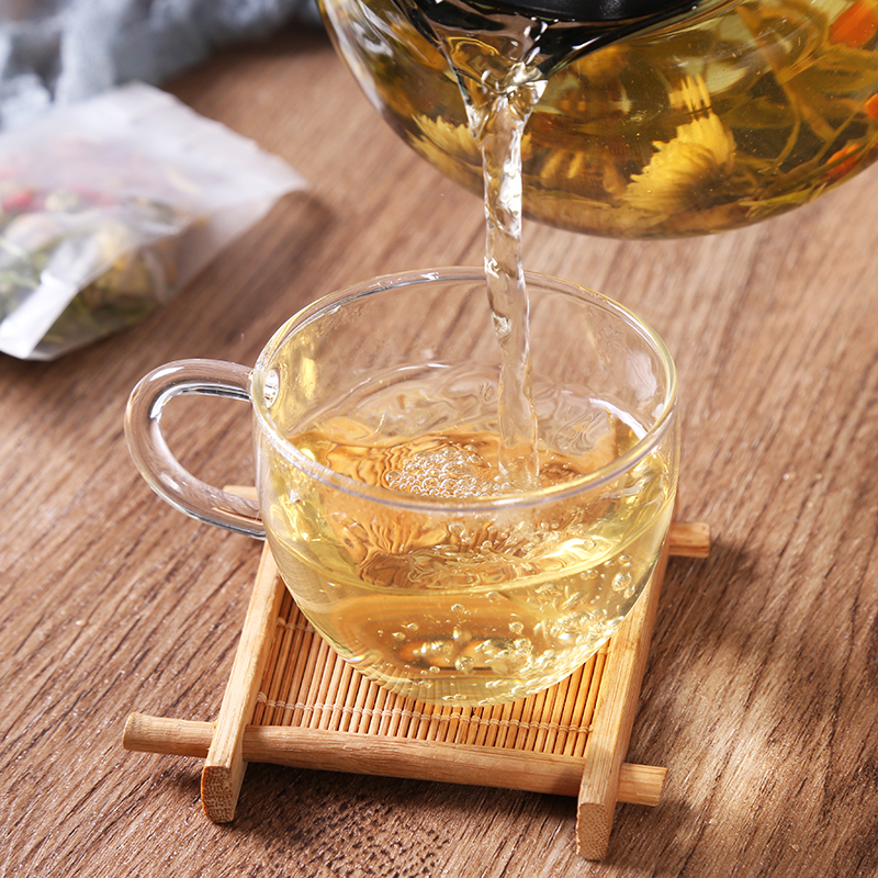淡竹叶菊花茶